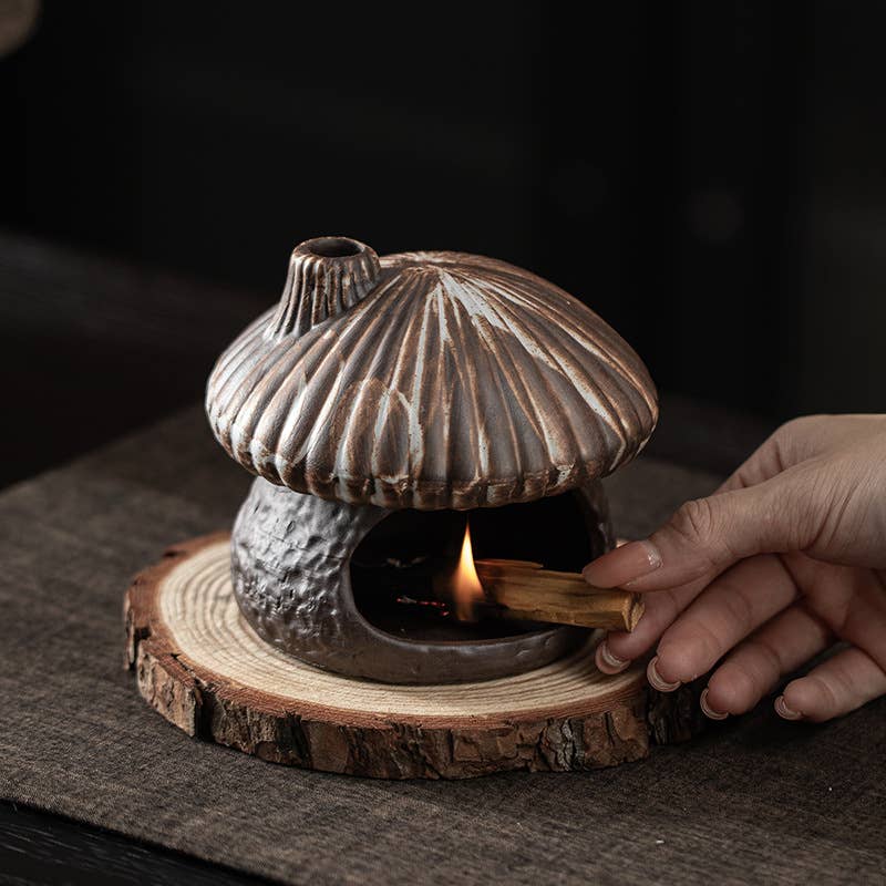 Ceramic Mushroom House Back Flow Incense Burner: Black Mushroom
